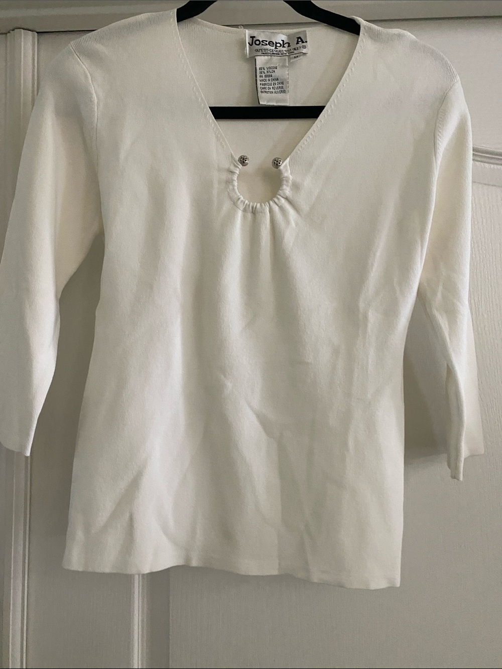 Joseph White Long-Sleeve Knit Top with Keyhole and Button Detail